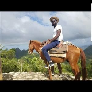 Meet your Posher, Fendy